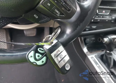 2015 Kia Optima Ex из США, поврежденный, VIN 5XXGN4A78FG367609